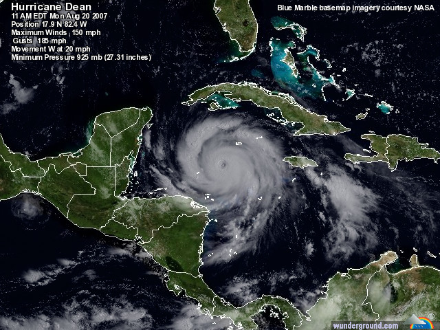 Image satellite cyclone Dean