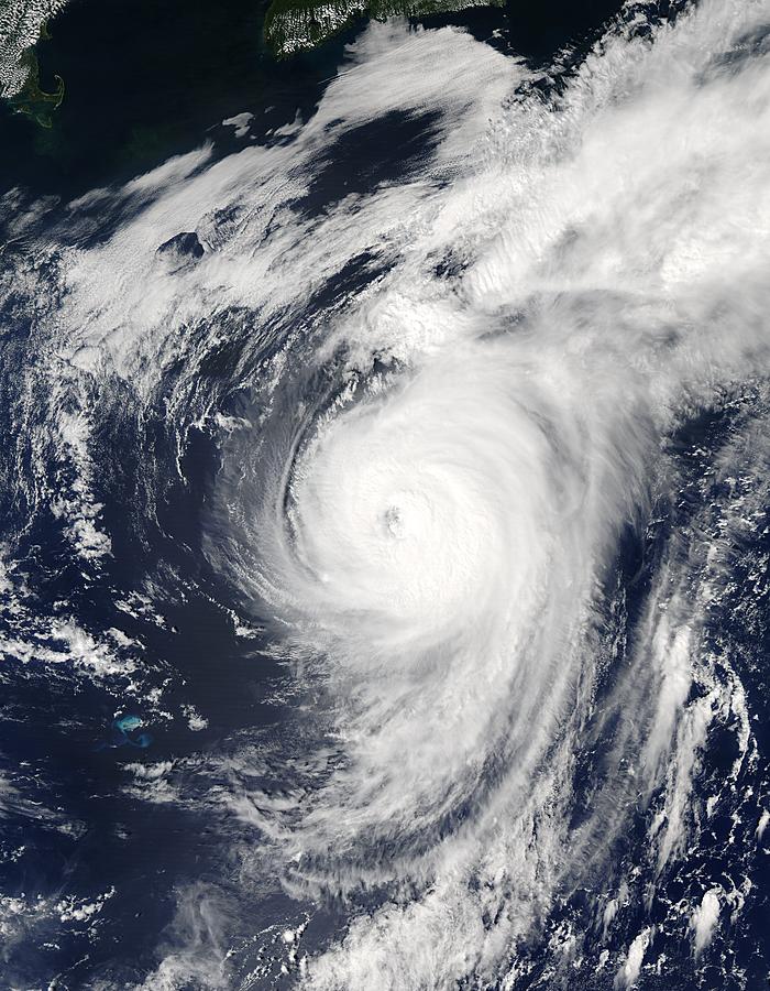 Image satellite ouragan Fabian 7 Septembre 2003