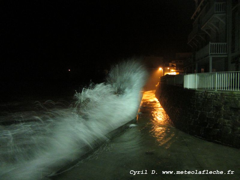 vagues premier balcon